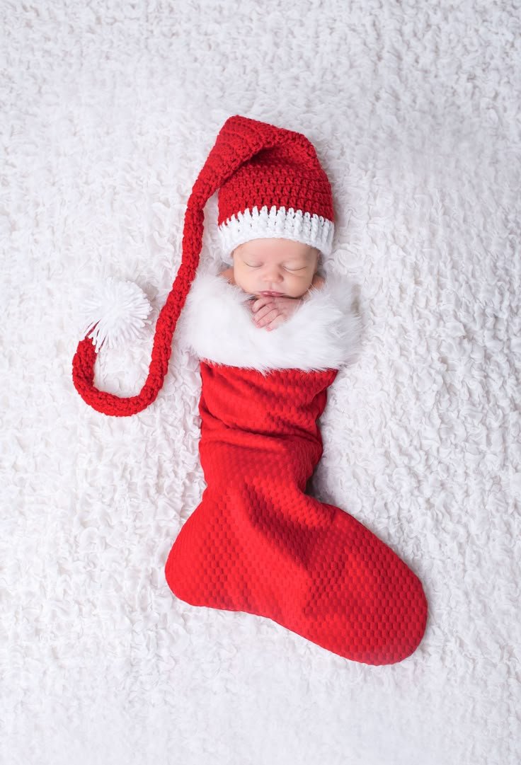 Christmas newborn photoshoot Ideas Online Idea for parents