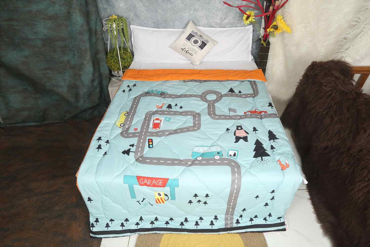 Kids bedroom Comforter Sets in Sea Blue Orange