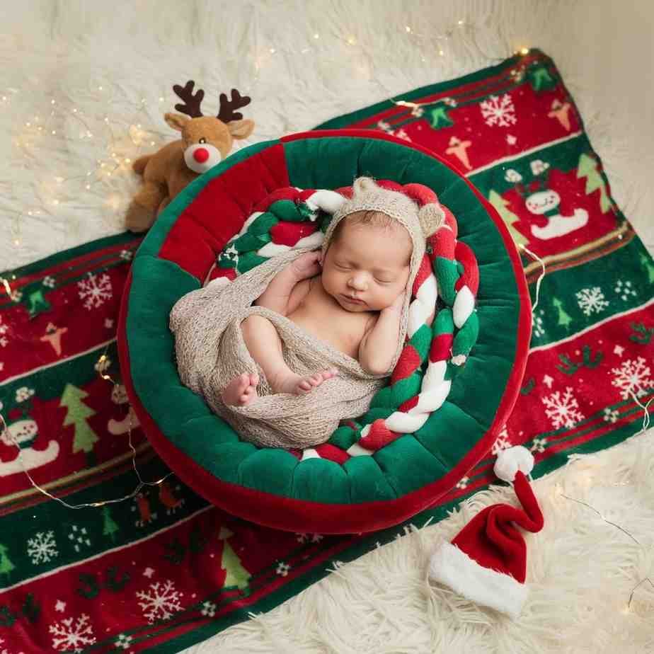 Pose for Christmas newborn photoshoot